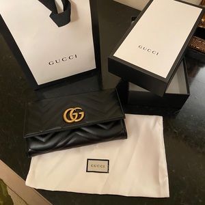 Gucci wallet